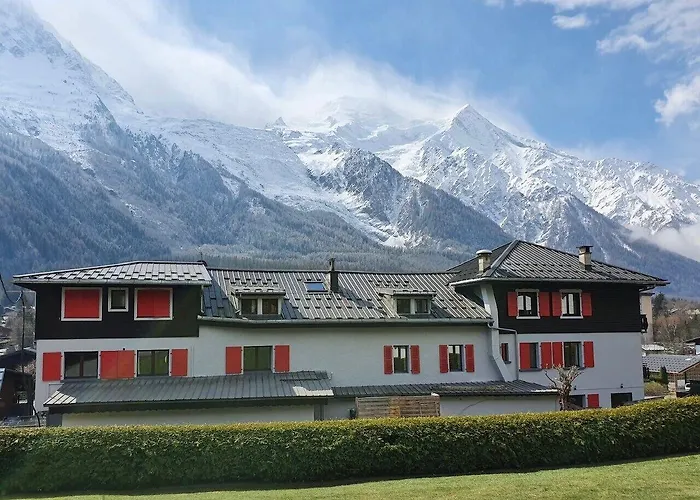 La Chaumiere Mountain Hotel 2*